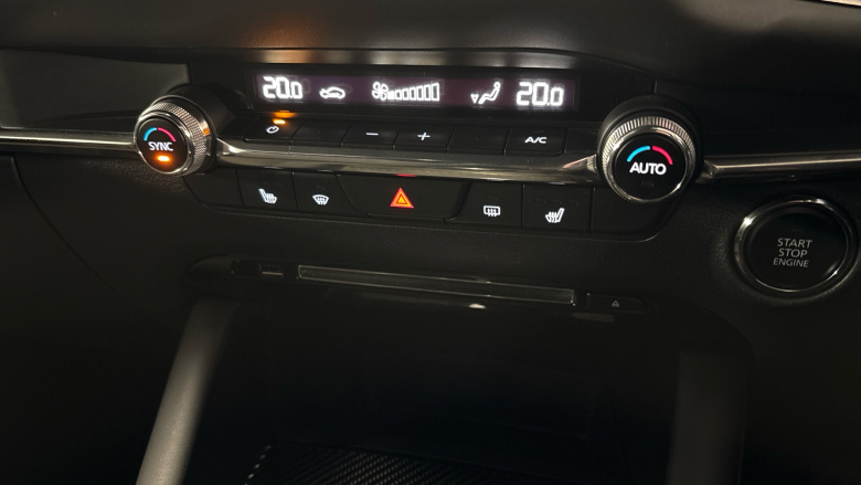 Mazda 3 2.0 Skyactiv X MHEV Sport Lux 5dr Petrol Hatchback